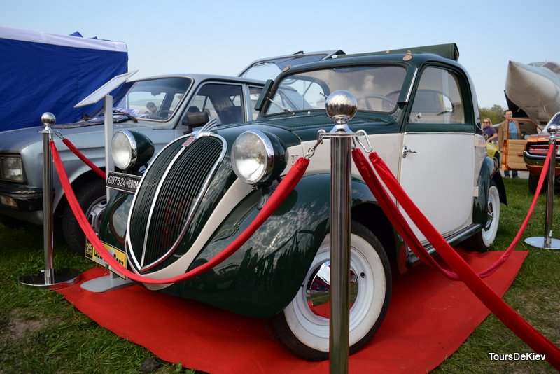 Лучшие машины Old Car Fest 2015